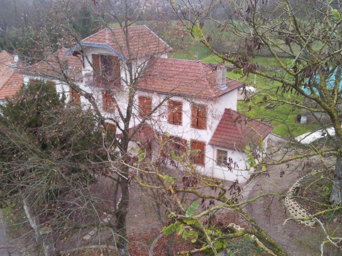 Villa Sainte Barbe Mirecourt Extérieur photo
